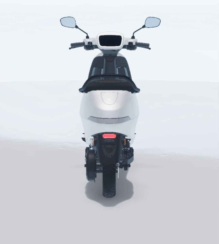 Wattage Wars: Ola S1 Pro vs Ather 450X
